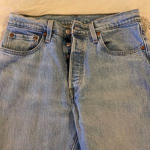 Levi’s 501 for women w28 l26